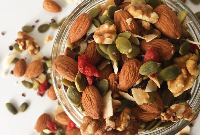 10 Healthy Road Trip Snack Ideas